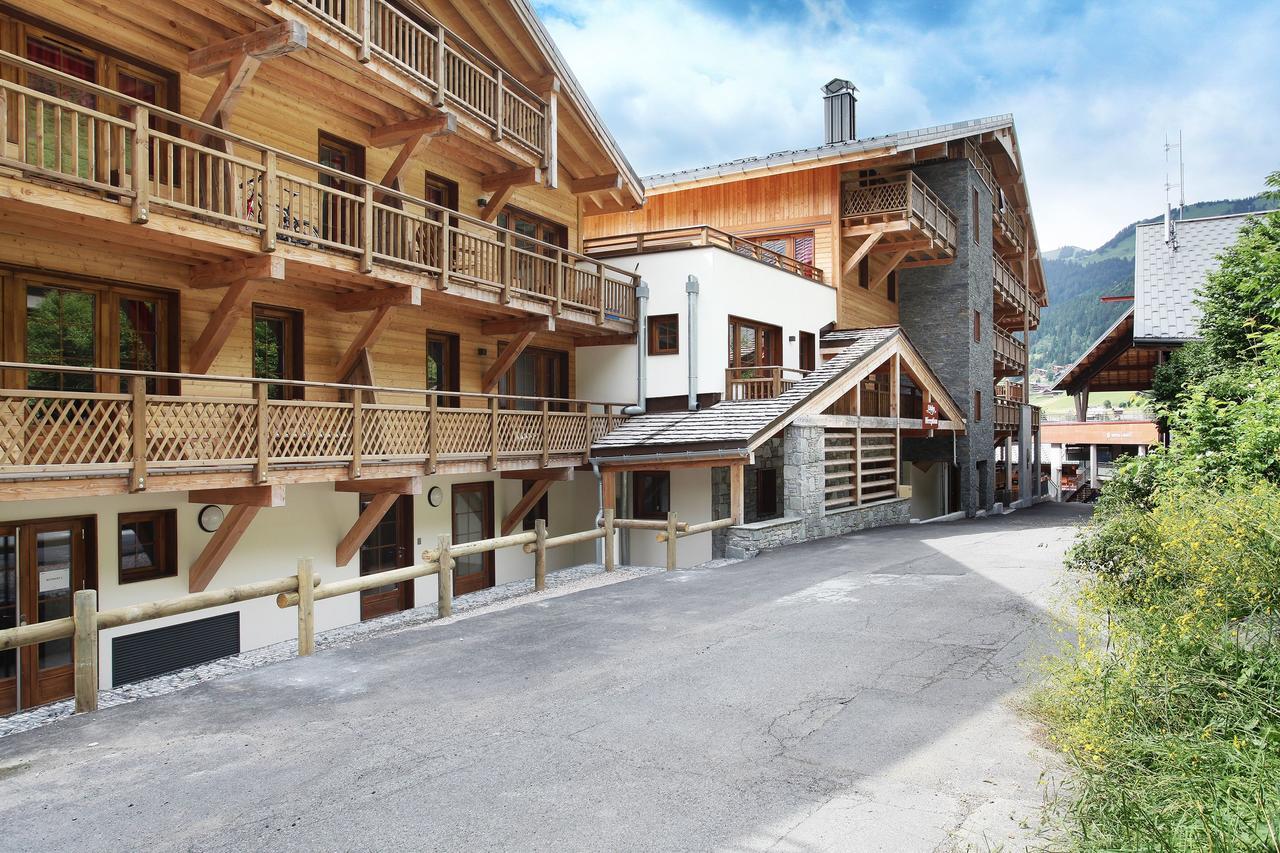 Residence Prestige Odalys Les Fermes De 沙泰勒 外观 照片